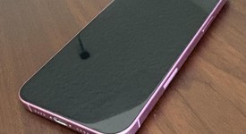 Mint
													Apple iPhone 16 Plus - Unlocked, Pink, 128 GB, A3082, photo 5 of 12
