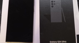 Mint
													Samsung Galaxy S24 Ultra - AT&T, Black, 256 GB, 12 GB, SM-S928U, photo 3 of 10