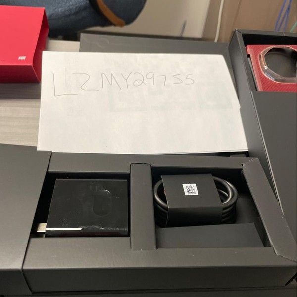 Huawei Mate XT Ultimate - Unlocked Non-US, 512 GB, Red, 16 GB