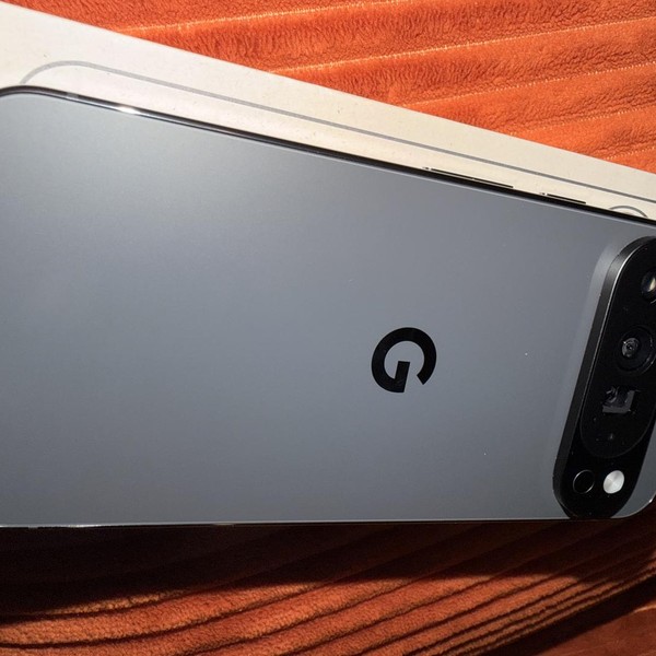 Google Pixel 10 Pro XL - Unlocked, 256 GB, Obsidian, GUL82