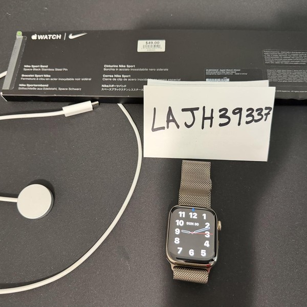 Apple Watch Series 7 45mm - Unlocked, Gold, A2477 - Cellular, Stainless