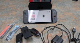 Mint
													Nintendo Switch 2 - Red & Blue, Standard, photo 3 of 7