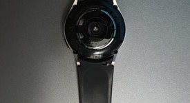 Fair
													Samsung Galaxy Watch5 - Unlocked, Custom, 40mm, Bespoke Edition, photo 4 of 8