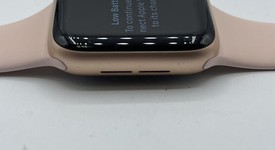 Good
													Apple Watch Series 4 40mm - Gold, A1977 - GPS, Aluminum, photo 5 of 6