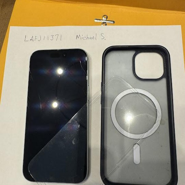 Apple iPhone 15 - Verizon, 128 GB, Green, A2846