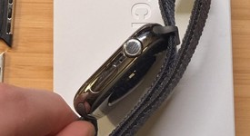 Good
													Apple Watch Series 10 46mm - Unlocked, Natural, A3003 - Cellular, Titanium, photo 5 of 7