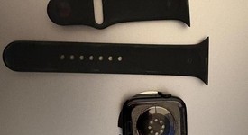Good
													Apple Watch Series 7 45mm - Verizon, Midnight, A2477 - Cellular, Aluminum, photo 3 of 5