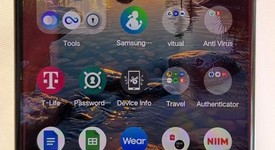 Mint
													Vivo X200 Pro - Unlocked Non-US, Titanium, 512 GB, 16 GB, photo 3 of 8