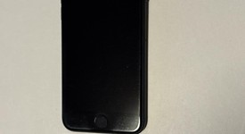 Good
													Apple iPhone SE 3rd Gen 2022 - Unlocked, Midnight, 64 GB, A2595, photo 2 of 8