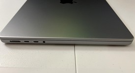 Good
													MacBook Pro 2021 - 14" - Apple M1 Pro 10-core, Gray, 512 GB, 16 GB, photo 5 of 13