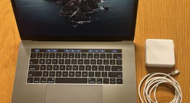 Good
													MacBook Pro 2016 (With Touch Bar) - 15" - Gray, 512 GB, 16 GB, photo 1 of 7