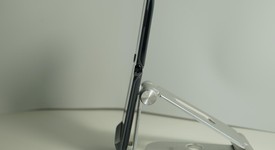 Mint
													Motorola Razr 2 5G - Unlocked, Graphite, 256 GB, 8 GB, XT2071-3, photo 3 of 6