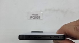 Good
													Asus ROG Phone 9 - Unlocked, Storm White, 256 GB, 12 GB, photo 5 of 9