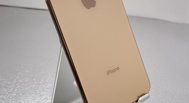 Good
													Apple iPhone Xs - Unlocked, Gold, 64 GB, A1920, photo 5 of 14