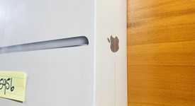 New
													Apple iPad 6th Gen - Wi-Fi, Gray, 32 GB, A1893, photo 2 of 4