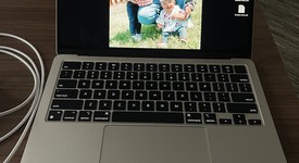 Mint
													MacBook Air 2022 - 13" - Apple M2, Starlight, 2 TB, 24 GB, photo 3 of 8