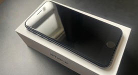 Good
													Apple iPhone SE 2nd Gen 2020 - Unlocked, Black, 64 GB, A2275, photo 1 of 17