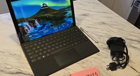 Good
													Microsoft Surface Pro 6 - Wi-Fi, Silver, 1 TB, 8 GB, photo 1 of 17