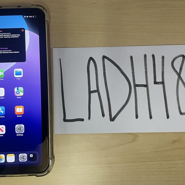 Apple iPad Mini 6th Gen - Unlocked, 64 GB, Starlight, A2568