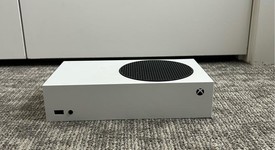 Good
													Xbox Series S (2020) - White, 512 GB, photo 2 of 7