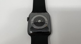 Good
													Apple Watch Series 5 44mm - Gray, A2093 - GPS, Aluminum, photo 2 of 6