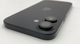Mint
													Apple iPhone 16 - Unlocked, Black, 128 GB, A3081, photo 4 of 5
