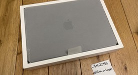 Mint
													MacBook Pro Late 2023 (M3) - 14" - Apple M3 Pro 11-core, Black, 512 GB, 18 GB, 14-core GPU, photo 3 of 15