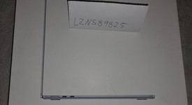 New
													MacBook Air 2025 (M4) - 13" - Apple M4, Sky Blue, 256 GB, 16 GB, photo 3 of 4
