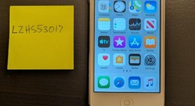 Good
													Apple iPod Touch 6th Gen - Wi-Fi, Silver, 16 GB, photo 1 of 5