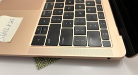 Mint
													MacBook Air 2019 - 13" - I5, Gold, 256 GB, 16 GB, photo 2 of 18