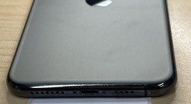 Good
													Apple iPhone 11 Pro Max - Unlocked, Green, 64 GB, A2161, photo 4 of 11