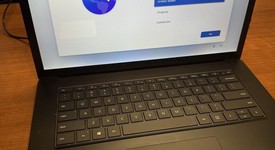 Fair
													Microsoft Surface Laptop 4 - I7, Black, 1 TB, 32 GB, 15", photo 1 of 8