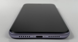 Fair
													Apple iPhone 11 - Verizon, Purple, 128 GB, A2111, photo 4 of 7