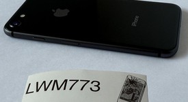 Good
													Apple iPhone 8 - Unlocked, Gray, 64 GB, A1905, GSM, photo 4 of 9