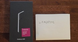 New
													Samsung Galaxy S25 - T-Mobile, Silver Shadow, 128 GB, 12 GB, SM-S931U, photo 2 of 2