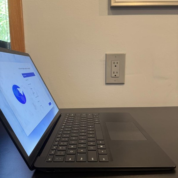 Microsoft Surface Laptop 4 - I5, Black, 512 GB, 8 GB, 13.5 inch