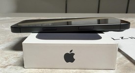 Mint
													Apple iPhone 17 - Unlocked, Black, 256 GB, A3258, photo 4 of 8