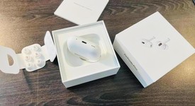 Used
													Apple AirPods Pro 2 - Lightning, photo 3 of 9
