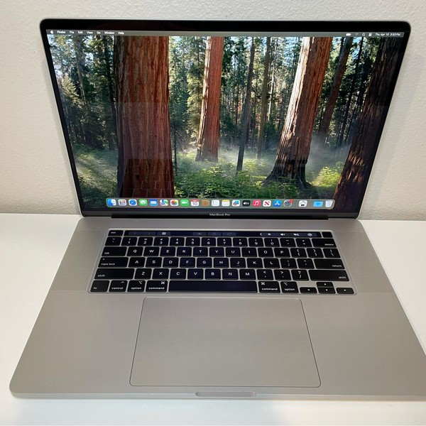 MacBook Pro 2019 - 16 inch - 1 TB, Silver, 16 GB, Intel Core i7