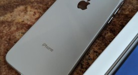 Good
													Apple iPhone X - T-Mobile, Silver, 256 GB, A1901, GSM, photo 3 of 6