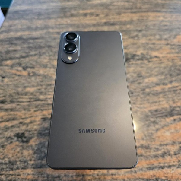 Samsung Galaxy S25 Edge - Unlocked, 256 GB, Jetblack, 12 GB, SM-S937U1