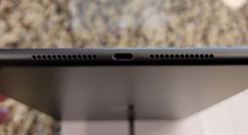 Mint
													Apple iPad 7th Gen - Wi-Fi, Gray, 32 GB, A2197, photo 6 of 6