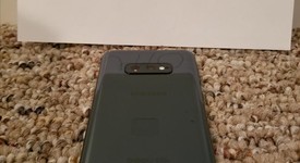 Mint
													Samsung Galaxy S10e - Unlocked, Black, 128 GB, 6 GB, SM-G970U1, photo 4 of 12