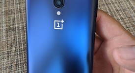 Good
													OnePlus 7 Pro - Unlocked, Blue, 256 GB, 12 GB, GM1917, photo 4 of 9