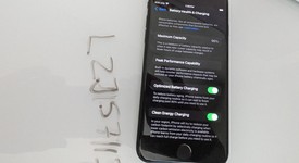 Good
													Apple iPhone SE 2nd Gen 2020 - Unlocked, Black, 64 GB, A2275, photo 3 of 7