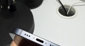 Mint
													Apple iPhone 12 - Unlocked, Black, 64 GB, A2172, photo 2 of 14