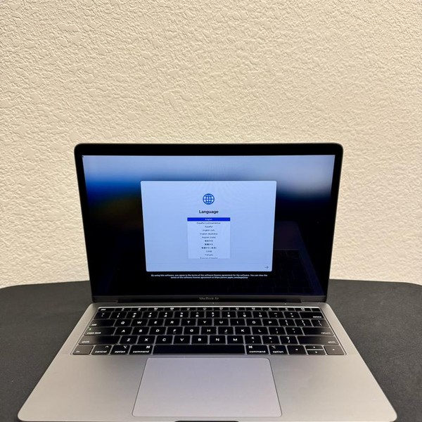 MacBook Air 2018 - 13 inch - 256 GB, Gray, 16 GB, Intel Core i5