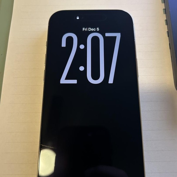 Apple iPhone Air - Unlocked, 256 GB, Cloud White, A3260