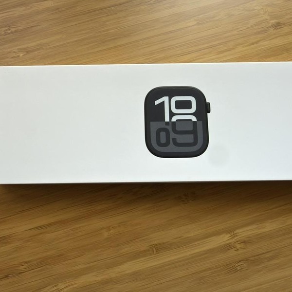 Apple Watch Series 10 42mm - Unlocked, Black, A3001 - Cellular, Aluminum