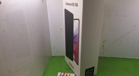 New
													Samsung Galaxy A53 5G - Unlocked, Black, 128 GB, 6 GB, photo 2 of 3